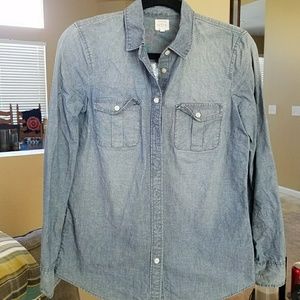 Sz. XS J. Crew 'The Perfect Chambray Shirt'
